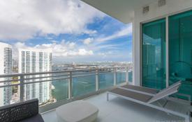 Изысканные апартаменты с видом на город и океан в Майами, Флорида, США за $1 499 000
