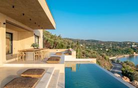 Дом с большим бассейном и видом на море, 100 метров до пляжа, Галатас, Греция за 2 000 000 €