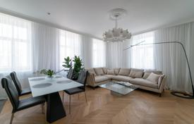 Продажа элитной просторной квартиры в центре Риги за 755 000 €