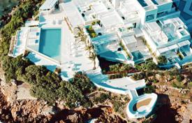 Бутик-отель класса люкс с частным пляжем под аренду в Элунде, Агиос-Николаос, Крит, Греция за 71 000 € в неделю