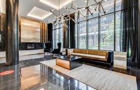 Квартира на Эрскин-авеню, Олд Торонто, Торонто,  Онтарио,   Канада за C$1 162 000