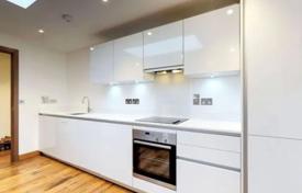 Двухкомнатные апартаменты в престижном районе Килберн, Лондон, Великобритания за 588 000 €