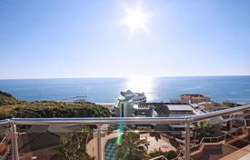 Шикарная вилла с видом на море Алания за $648 000