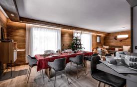 Просторный дом в горнолыжном курорте, Морзин, Франция за 2 275 000 €