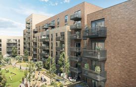Новая двухкомнатная квартира в привлекательном комплексе, Ист Хэм, Лондон, Великобритания за £382 000