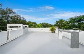 Дом в городе в Майами, США за $3 790 000
