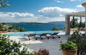 Просторная вилла с бассейном и видом на море в 500 метрах от пляжа, Арголида, Греция за 4 800 € в неделю