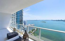 Апартаменты с видом на залив Бискейн и Майами Бич, в здании с бассейном и спа, всего в 70 метрах от пляжа, Эджуотер, Майами за 635 000 €
