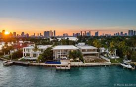 Современная вилла с частным садом, гаражом, террасой и видом на залив, Майами-Бич, США за $16 850 000