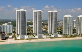 Солнечная трехспальная квартира в шаге от пляжа, Санни-Айлс-Бич, Флорида, США за 1 146 000 €