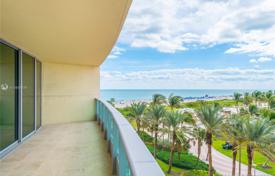 Отремонтированная трехкомнатная квартира в шаге от пляжа, Майами-Бич, Флорида, США за 2 157 000 €
