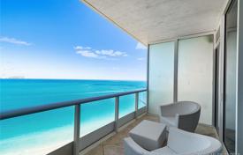 Трехкомнатная квартира в небоскребе на берегу океана в Майами-Бич, США за $3 275 000