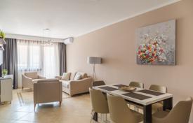 Меблированные квартира в резиденции с бассейном, Бечичи, Черногория за 213 000 €