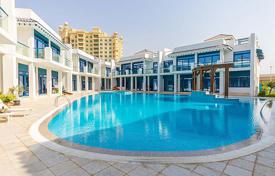 Просторный таунхаус с видом на море в резиденции с бассейном и выходом на пляж, Пальма Джумейра, Дубай, ОАЭ за $10 100 в неделю