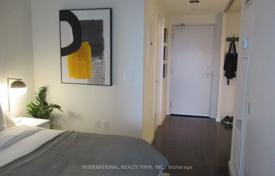 Квартира на Троллей Кресцент, Олд Торонто, Торонто,  Онтарио,   Канада за C$657 000