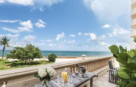 Элитный таунхаус с видом на океан в резиденции на первой линии от пляжа, Фишер-Айленд, Флорида, США за 12 928 000 €