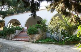 Очаровательная вилла с пышным садом в Сан-Вито-Ло-Капо, Сицилия, Италия за 5 800 € в неделю