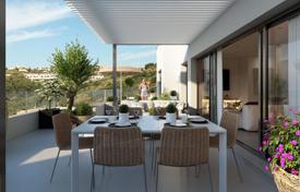 Пятикомнатные апартаменты с просторной террасой в 250 метрах от пляжа, Касарес, Испания за 580 000 €