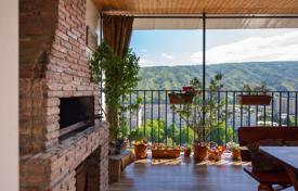 Просторная квартира для ценителей уюта и спокойствия в Тбилиси за 164 000 €