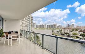 Элитные апартаменты с видом на океан в резиденции на первой линии от пляжа, Авентура, Флорида, США за $1 275 000
