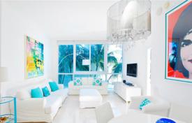 Уютная квартира с видом на океан в резиденции на первой линии от пляжа, Майами-Бич, Майами, США за $1 054 000