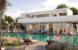 Большой закрытый комплекс вилл с бассейнами в 300 метрах от пляжей, Ороклини, Кипр за От $936 000