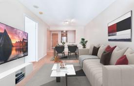 Квартира на Квинс Квей Запад, Олд Торонто, Торонто,  Онтарио,   Канада за C$722 000