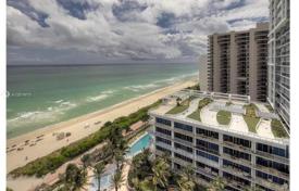 Комфортабельная квартира с видом на океан в резиденции на первой линии от пляжа, Майами-Бич, Флорида, США за $950 000