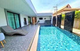 Вилла с 3 спальнями и бассейном в Восточной Паттайе за $338 000