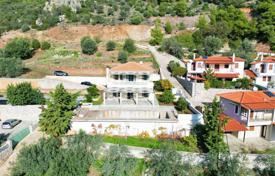 Двухэтажная вилла с бассейном и красивым видом в Эпидавре, Пелопоннес, Греция за 700 000 €