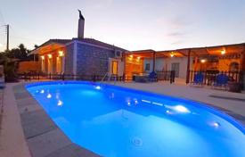 Отремонтированная вилла с бассейном в Эпидавре, Пелопоннес, Греция за 250 000 €