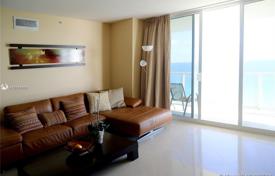 Комфортабельные апартаменты с видом на океан в резиденции на первой линии от пляжа, Санни Айлс Бич, Флорида, США за $1 250 000