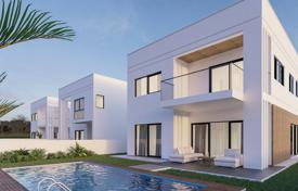 Новый комплекс вилл с садами в пригороде Никосии, Кипр за От 656 000 €