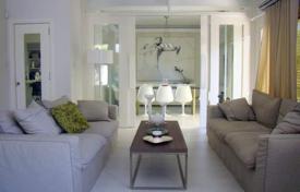 Меблированная двухэтажная вилла рядом с пляжем, Лимассол, Кипр за 750 000 €