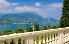Вилла с большим садом у самого озера, Сан-Феличе-дель-Бенако, озеро Гарда, Италия за $5 869 000