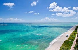 Комфортабельная квартира с видом на океан в резиденции на первой линии от пляжа, Майами-Бич, Флорида, США за $1 950 000