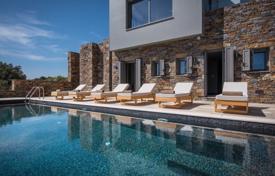 Новая вилла с панорамным видом на море и бассейном в 200 метрах от пляжа, Элунда, Греция за 5 200 € в неделю