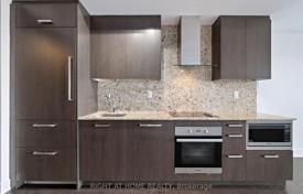Квартира в Янг-стрит, Торонто, Онтарио,  Канада за C$868 000