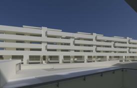 Четырехкомнатная новая квартира в комплексе с бассейном, Лагуш, Фару, Португалия за 890 000 €