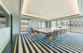 Новая двухкомнатная квартира в элитном комплексе, Найн Элмс, Лондон, Великобритания за £686 000