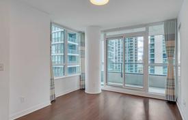 Квартира на Бэй-стрит, Олд Торонто, Торонто,  Онтарио,   Канада за C$713 000