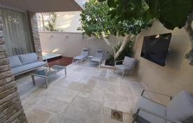 Отремонтированный дом с джакузи и парковкой, Нетания, Израиль за $1 515 000