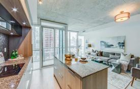 Квартира на Блю Джейс Вей, Олд Торонто, Торонто,  Онтарио,   Канада за C$985 000