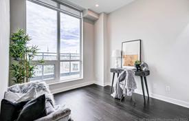 Квартира на Куин-стрит-Запад, Олд Торонто, Торонто,  Онтарио,   Канада за C$1 187 000