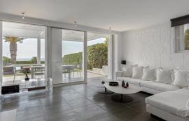 Двухэтажная вилла с бассейном в 50 метрах от пляжа, Лагонисси, Греция за 8 700 € в неделю
