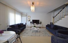 Меблированная двухуровневая квартира в резиденции с бассейном, в 300 метрах от моря, Кестель, Турция за $213 000