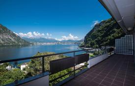 Просторные апартаменты с тремя балконами и двумя гаражами, Кампионе-д'Италия за 3 000 000 €