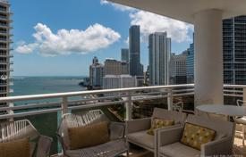 Трехспальные современные апартаменты всего в шаге от океана, Майами, Флорида, США за 1 689 000 €