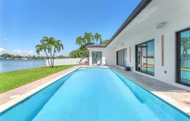 Дом в городе в Майами, США за $3 200 000