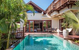 Комфортная частная вилла в одном из лучших бутик-отелей острова Бали, который входит в сеть The Leading Small Hotels of the World за $3 150 в неделю